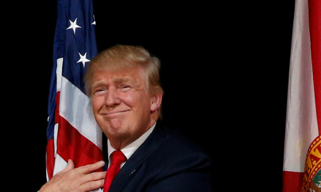 image: Trump lanserte egen nyhetssending midt under gigantarrangement i Florida